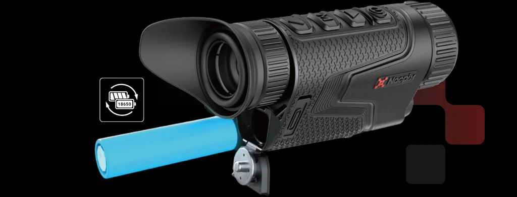 NOCPIX LUMI thermal monocular used as a handheld scanner alongside a rifle-mounted thermal scope